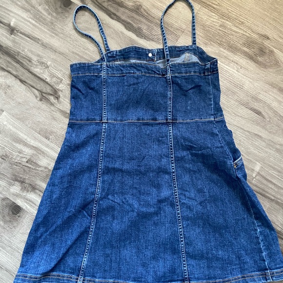 H&M Denim Dress - Picture 2 of 3